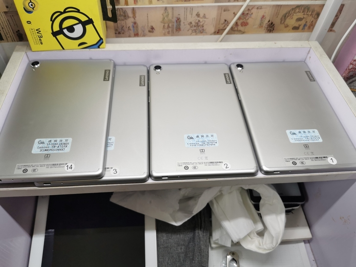 联想 Tab M8 64g在 9-95新插...