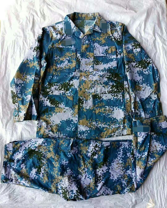 夏款。二手迷彩服！