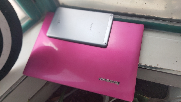 联想z400电脑和一个荣耀的pad