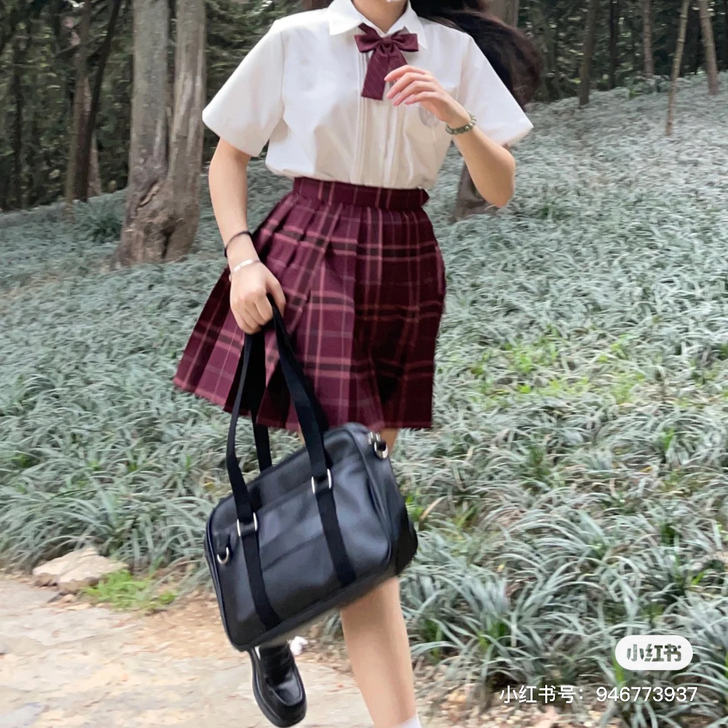 沙华中牌制服馆
