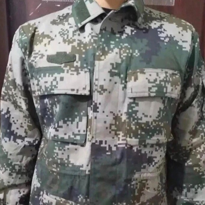 二手工作服，七八成新，耐磨耐穿。一套56元...