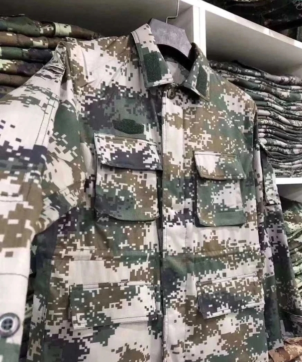 迷彩服二手工作服，七八成新