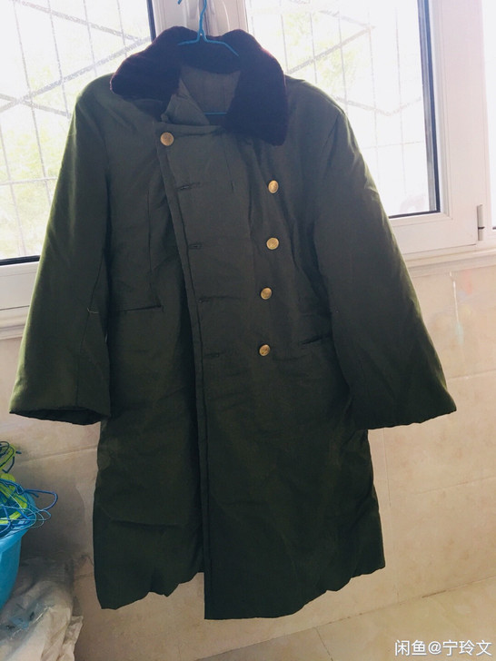 老式军大衣军绿色大衣影视道具收藏 成色好，...
