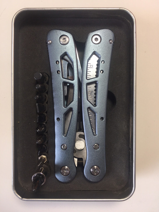 多功能工具钳