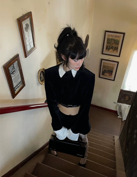 富家千金黑丝绒拼接娃娃领套装美式辣妹包臀裙...