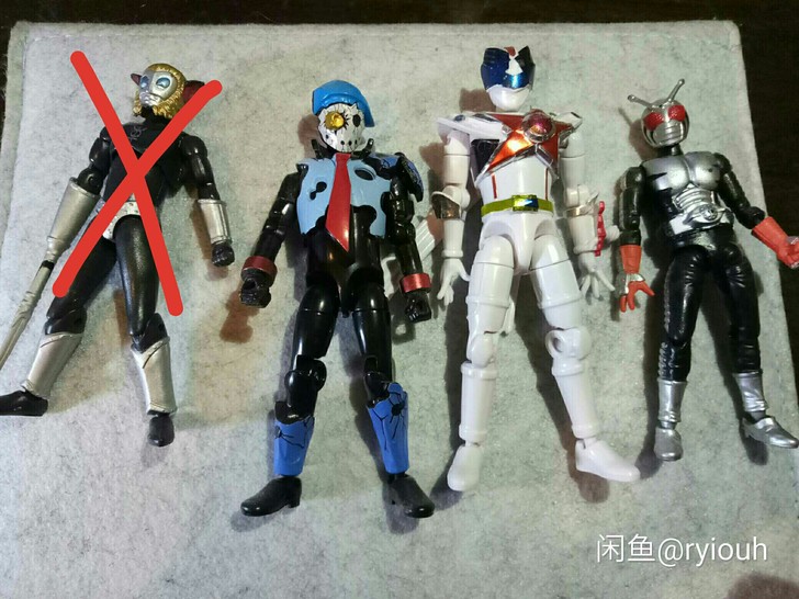 万代掌动假面奥特曼超可动机车收藏