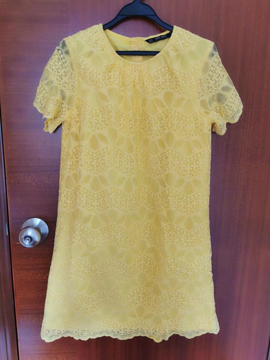 zara##amp；ldquo；淡黄的长裙...