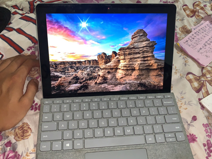 微软 surface go 1代 成色如图...