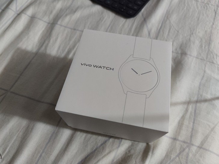 全新仅拆封，vivo手表42mm 秘夏橙 ...