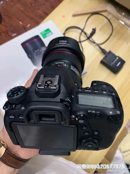 佳能6D2套机24-105 USM，本人不...