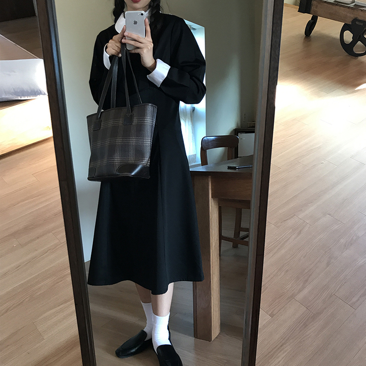 好玩和有趣丨复古娃娃领连衣裙女秋冬chic...