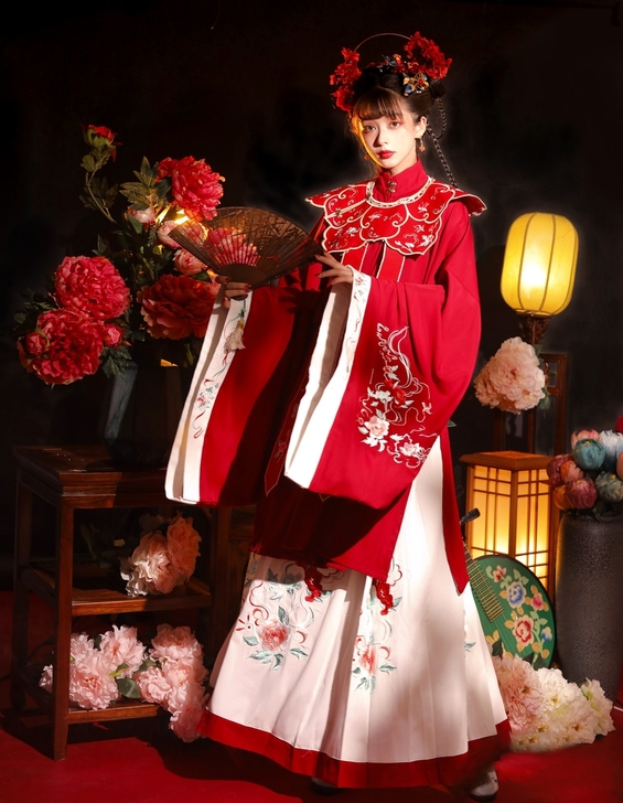 急出品牌型号 玉术花嫁汉服