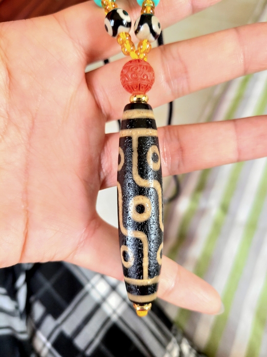 藏区回流九眼天珠吊坠，全新未佩戴带证书，老...