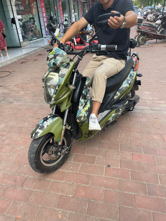 60v爱玛电动车