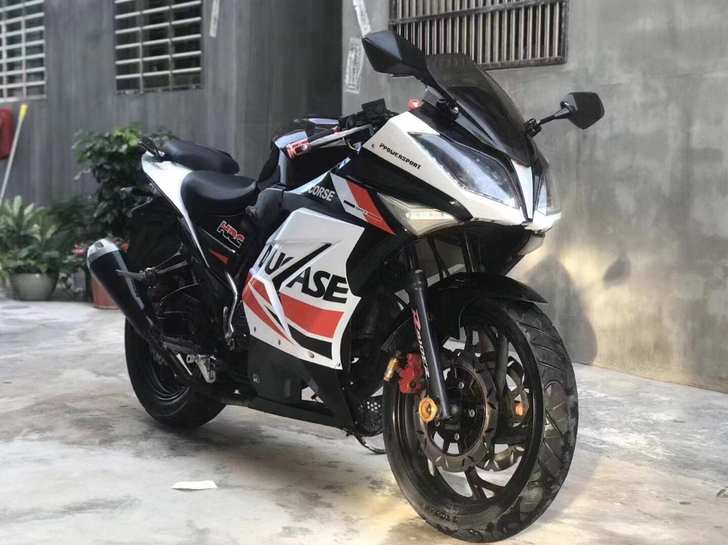 低价出售二手跑车摩托车地平线 GT小忍者 ...