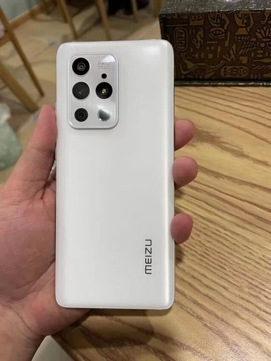 魅族18pro 12+256，没修过，能恢...