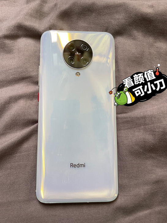 一月份小米商城2999入手的，四月份换了1...