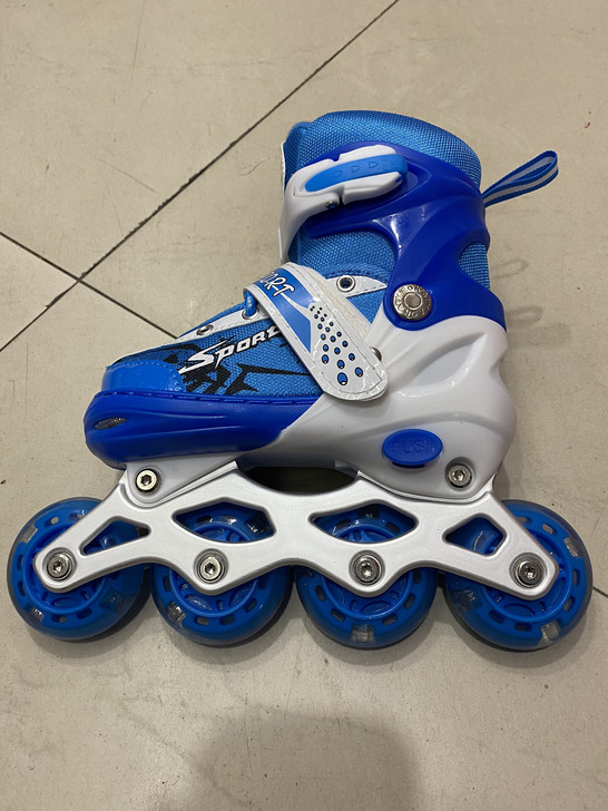 全新 儿童轮滑鞋 包邮 儿童轮滑鞋适合年龄...