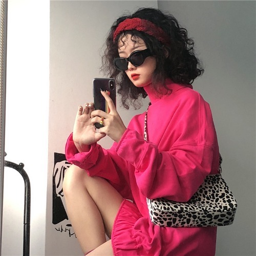 下衣失踪时尚高领套头卫衣女秋装oversi...