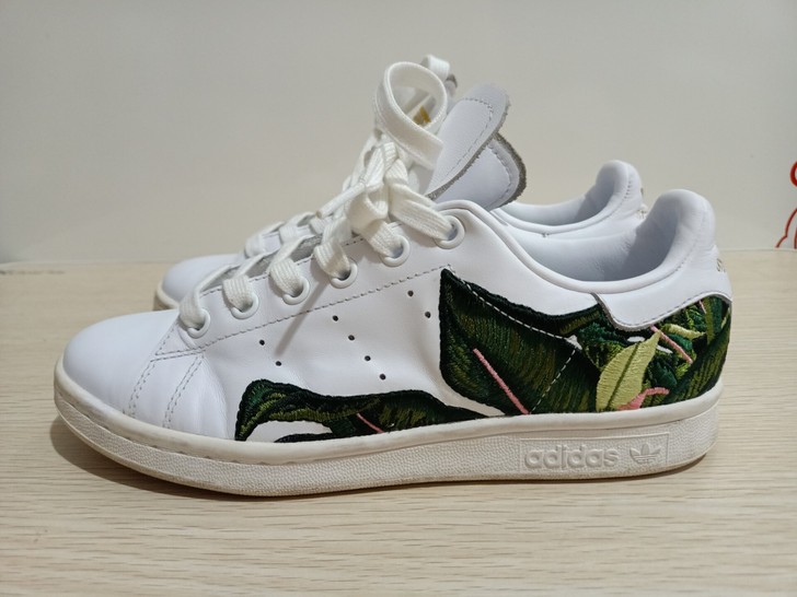 36.5码 阿迪达斯 三叶草女鞋 史密斯...