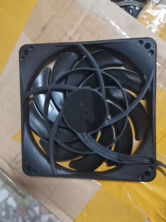 银欣 12厘米 超薄风扇 3pin 120...