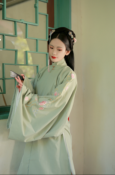 辰之美（玉如意）出啦~原创汉服女明制立领斜...