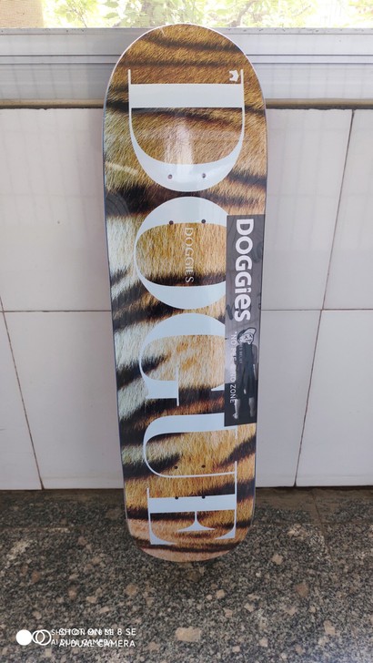 全新滑板doggies板面