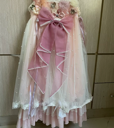 云深花树m码 穿一洗一 有背后拖尾 无官配...