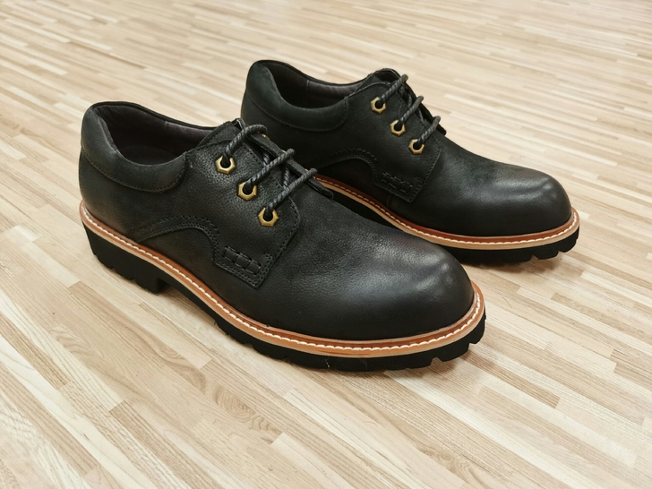 撤柜骆驼真皮男鞋休闲商务皮鞋