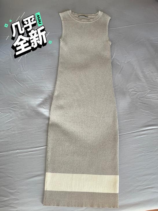 灰色针织连衣裙，可直接外穿或做内搭，只穿过...