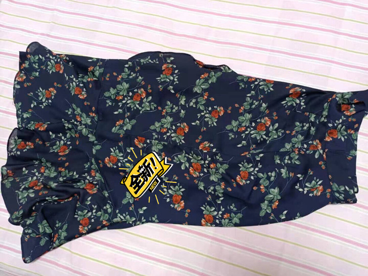 一片式鱼尾裙，没穿过，买来仅试穿，m码