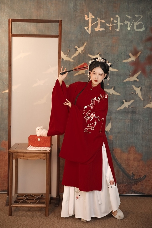 艺缕牡丹记 L  全新有吊牌