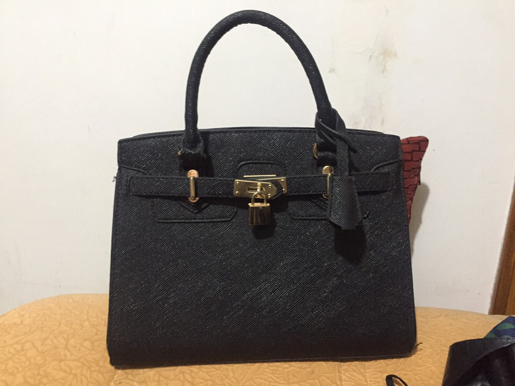 铂金锁头定型女士手提包单肩包斜挎包钱包欧美...