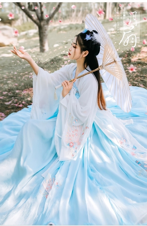 艺缕家的月扇齐胸襦裙
