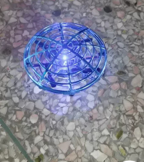 UFO感应飞行器飞行球玩具男孩无人机儿童遥...