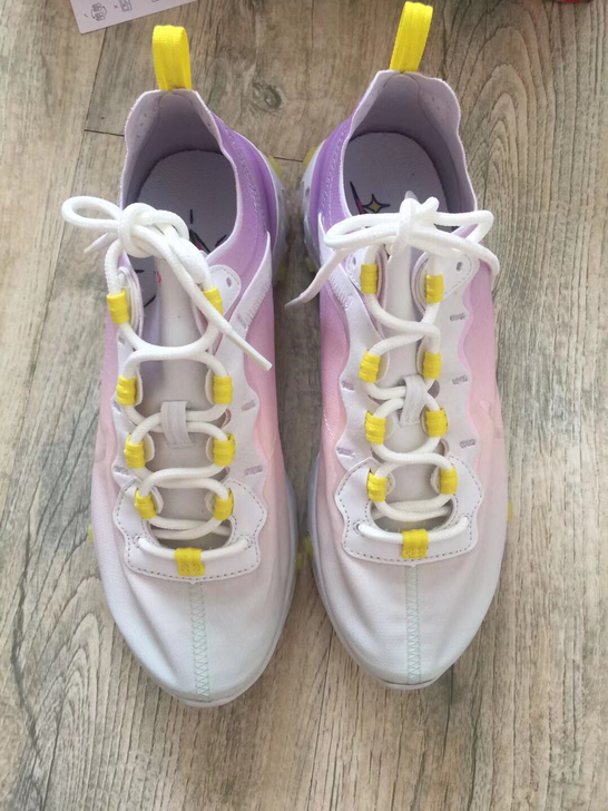 耐克Nike运动休闲鞋女