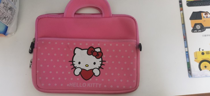 ipad手提包 hello kitty