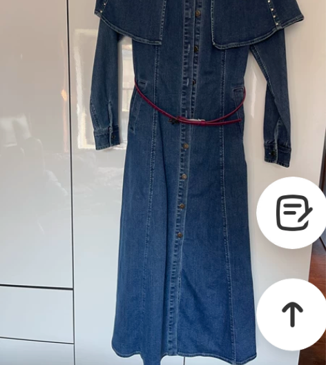 电影时装牛仔裙,专柜入手。先低价穿出,只穿...