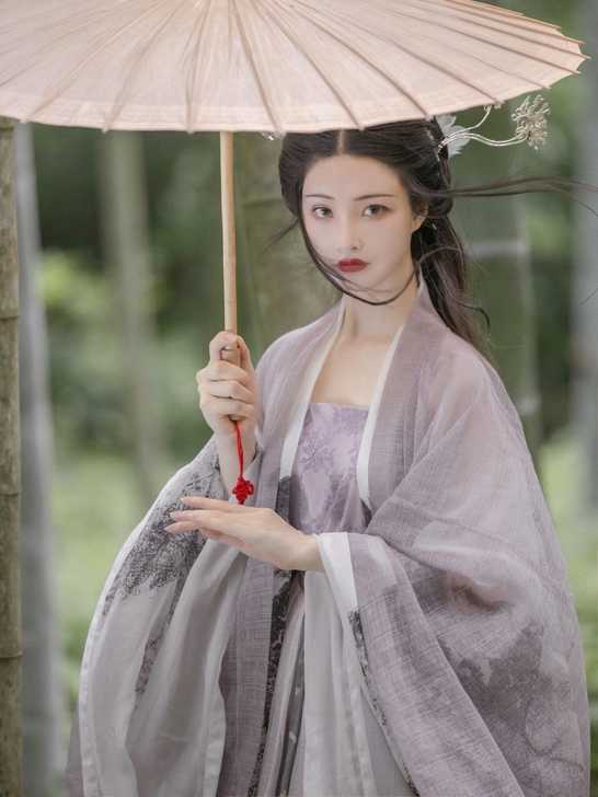 司南阁宋制汉服，【影】汉服紫色对襟