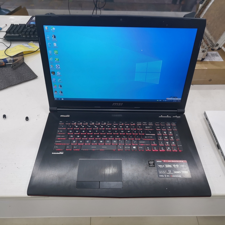 微星GE72/i7-5700/8G/128...