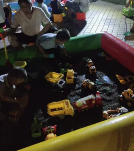 儿童玩沙与钓鱼池套装广场摆摊加厚充气水池幼...