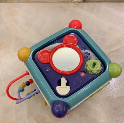 【全新包邮】babycare六面盒多功能1...