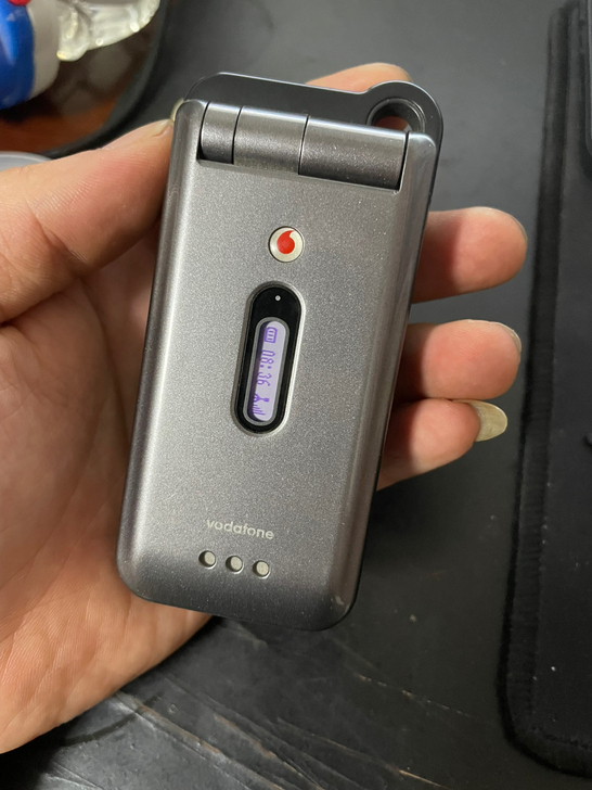 夏普 v703sh