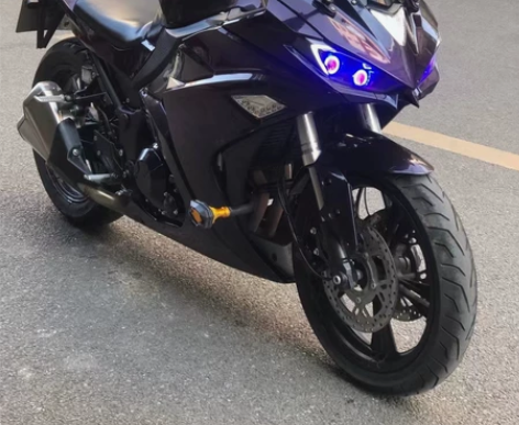 V6双缸400，高配带ABS，倒置减震，车...
