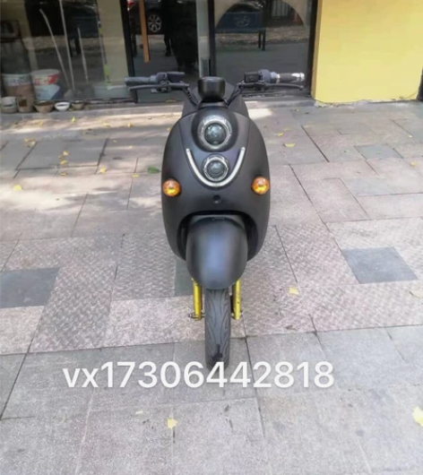 麦威磨砂黑小龟 60v新电瓶 续航五六十公...