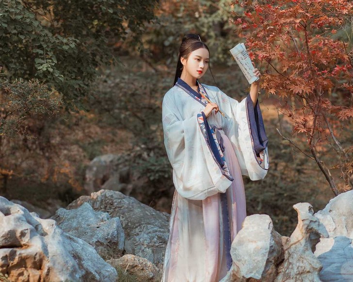 司南阁 苍山隐 谷风叹汉服