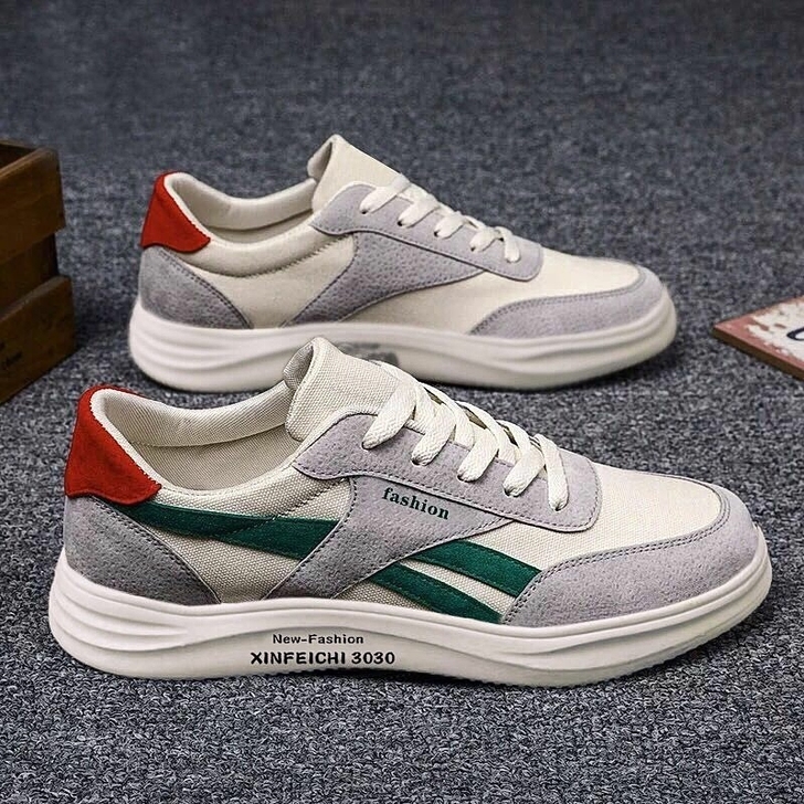 全新【亏本包邮】2021爆款男鞋春秋透气跑...