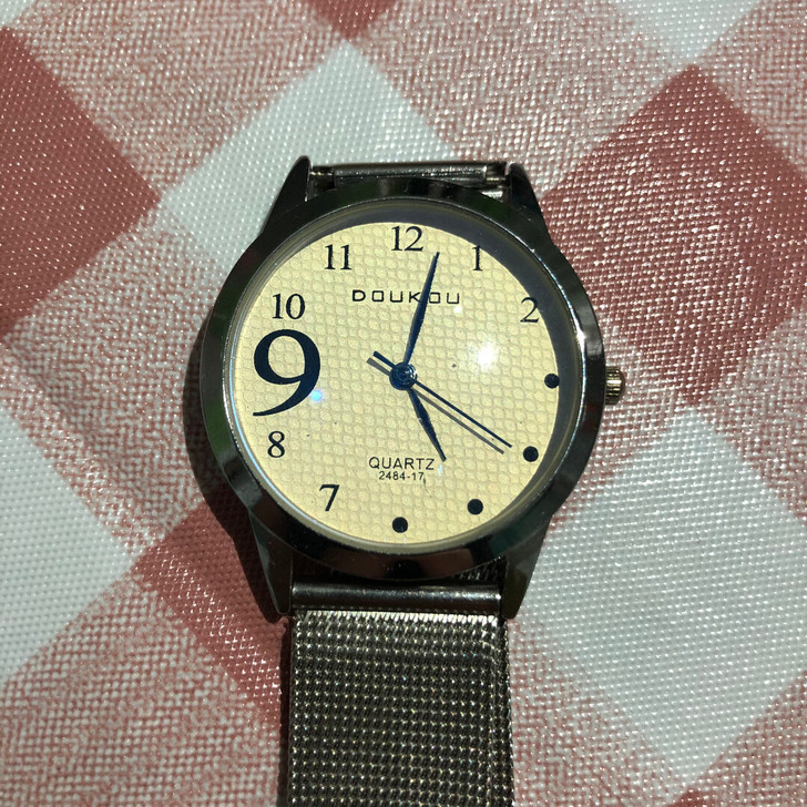 复古手表 当时联考为了考试买来带过一次 买...