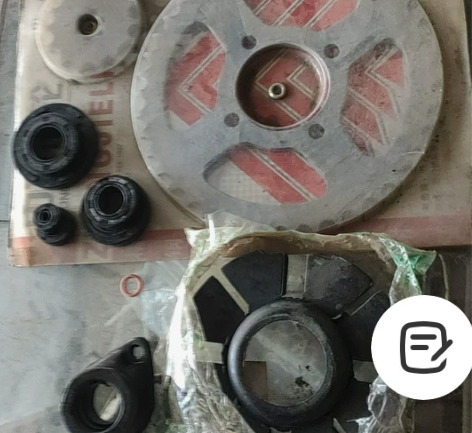 全新AX100发动机油封一套    大牙盘...