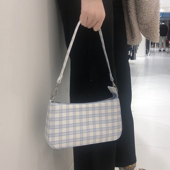 复古蓝白色格子腋下法棍包包女小红书同款20...